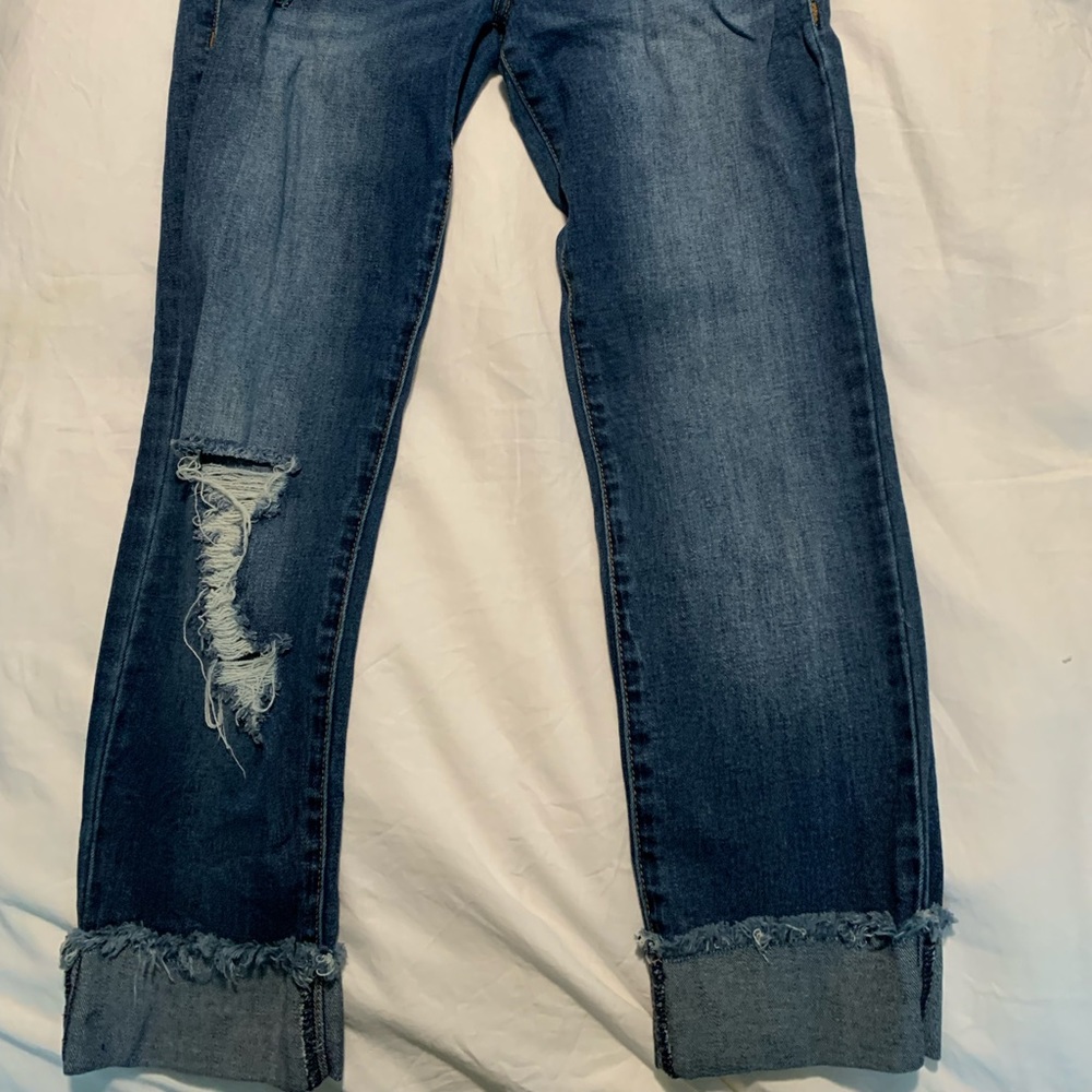 Distressed cuffed jeans